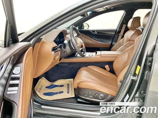 Genesis Electrified G80 2021 — Photo 12/20