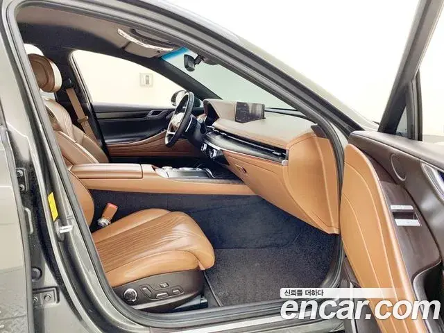 Genesis Electrified G80 2021 — Photo 13/20