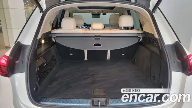Mercedes-Benz GLE-Class 2026 — Photo 12/20