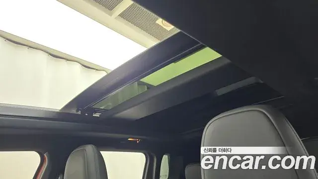Jeep Renegade 2021 — Фото 18/20