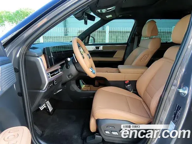 Hyundai Santa Fe 2025 — Фото 4/20