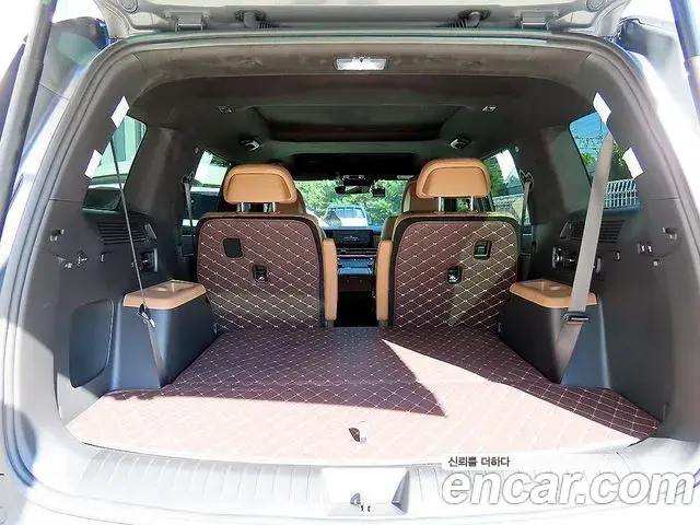 Hyundai Santa Fe 2025 — Фото 15/20
