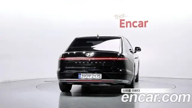 Hyundai Grandeur 2023 — Фото 4/20