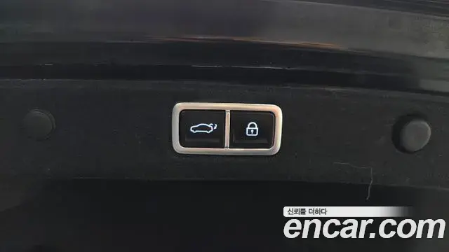 Hyundai Grandeur 2023 — Фото 20/20