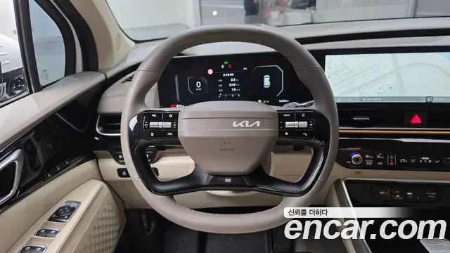 Kia Carnival 2025 — Фото 12/20