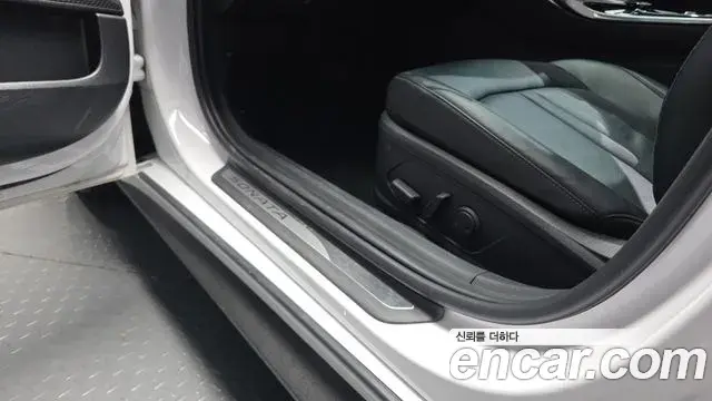 Hyundai Sonata 2022 — Photo 10/20