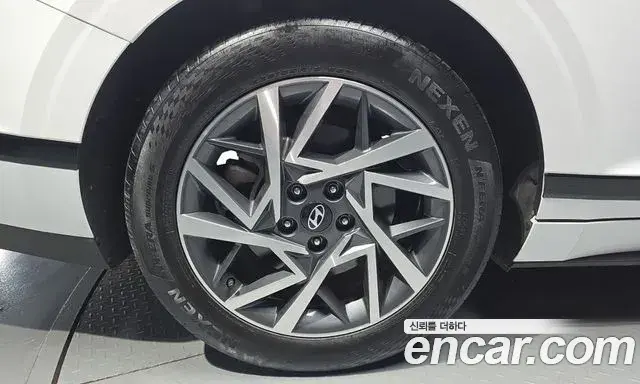 Hyundai Grandeur 2023 — Photo 5/20