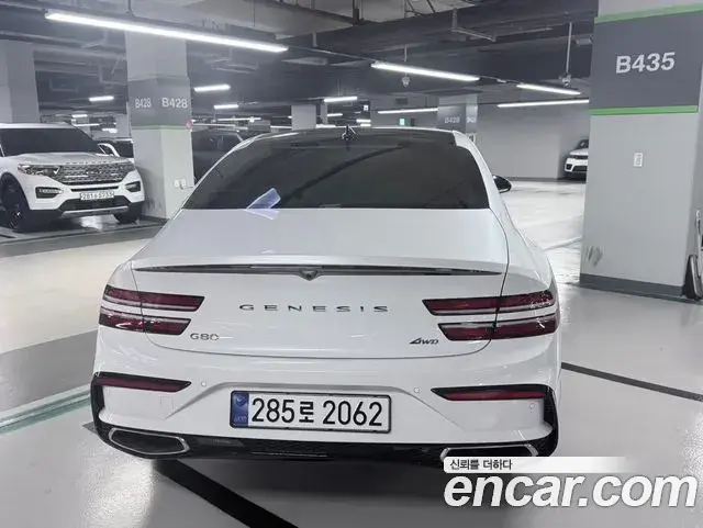 Genesis Electrified G80 2025 — Photo 4/10