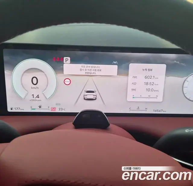 Genesis Electrified G80 2025 — Photo 8/10
