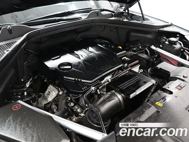Genesis GV80 2024 — Photo 5/20