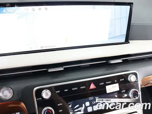 Genesis GV80 2024 — Photo 14/20