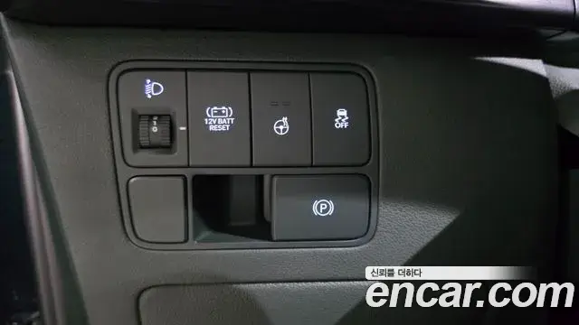 Hyundai Staria 2026 — Photo 13/20