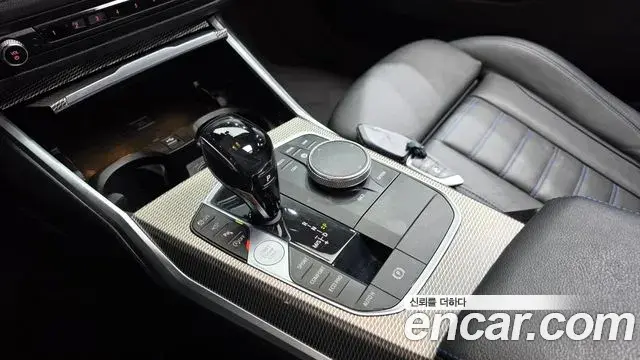 BMW 3 Series 2019 — Фото 9/20