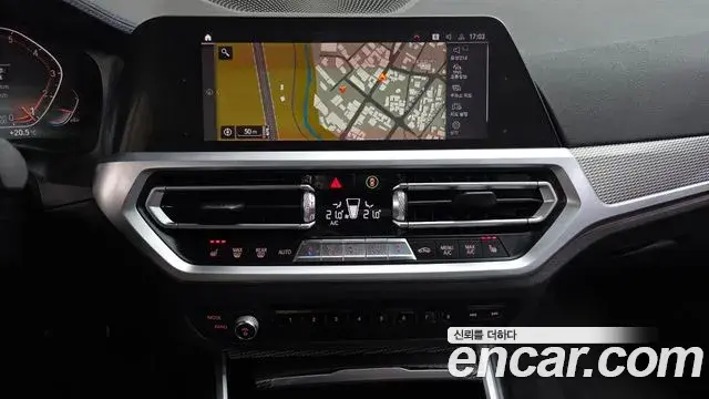 BMW 3 Series 2019 — Фото 12/20
