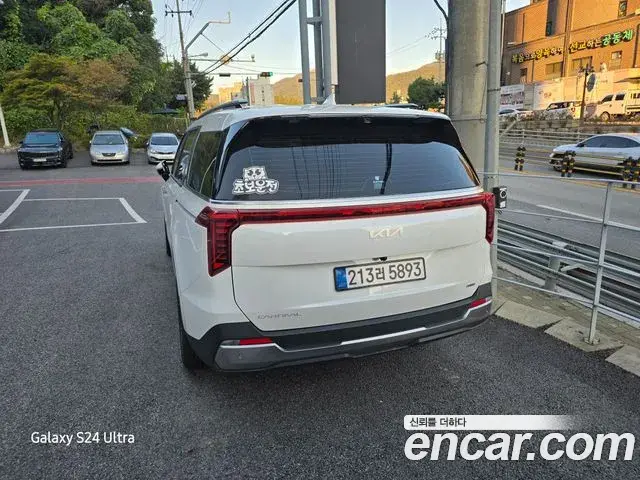 Kia Carnival 2025 — Photo 3/17