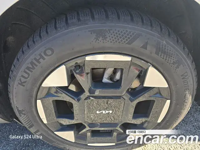 Kia Carnival 2025 — Photo 4/17