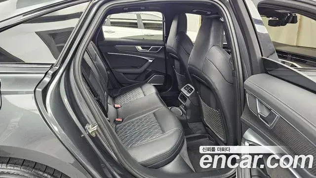 Audi A6 2020 — Photo 12/20