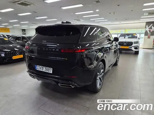 Land Rover Range Rover Sport 2024 — Photo 1/20
