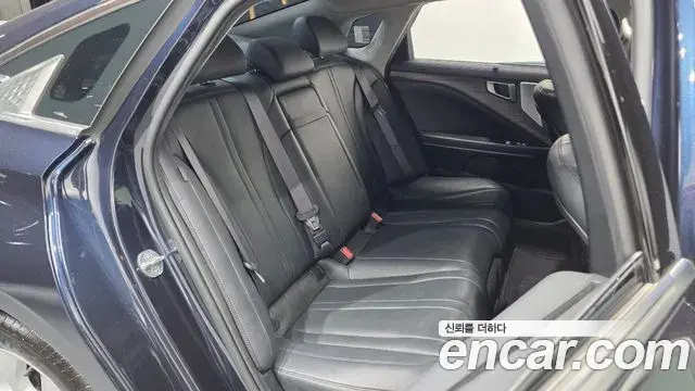 Kia K8 2022 — Şəkil 12/20