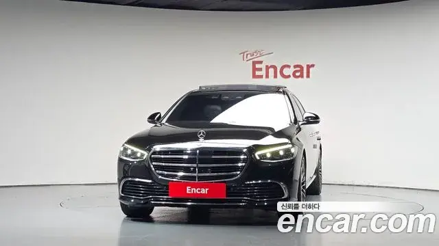 Mercedes-Benz S-Class 2021 — Photo 3/20