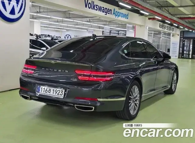 Genesis Electrified G80 2023 — Photo 3/20