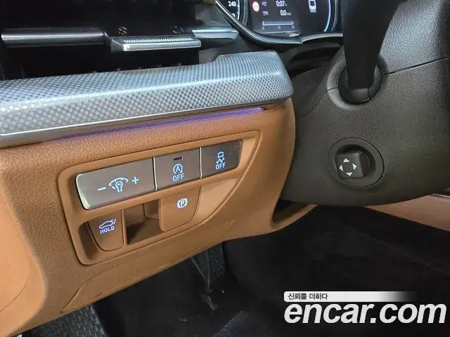 Genesis Electrified G80 2023 — Photo 5/20