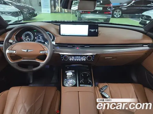 Genesis Electrified G80 2023 — Photo 18/20