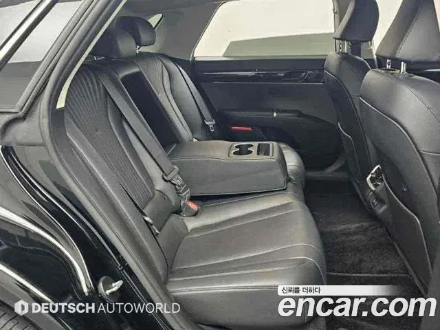 Hyundai Grandeur 2023 — Фото 12/20