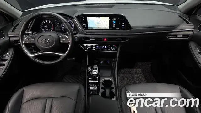 Hyundai Sonata 2023 — Фото 7/20