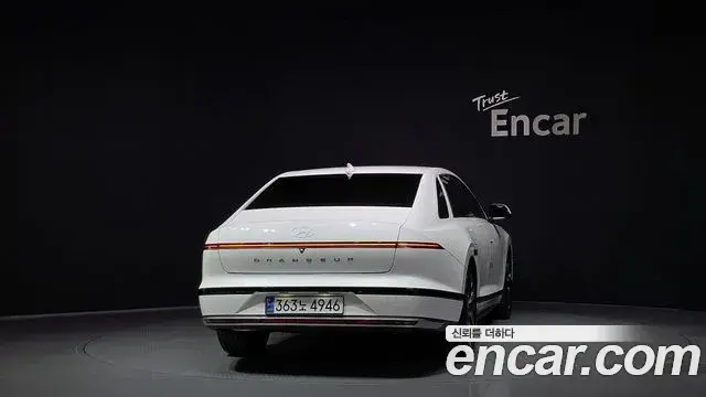 Hyundai Grandeur 2022 — Фото 4/20