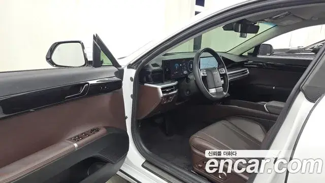Hyundai Grandeur 2022 — Фото 10/20