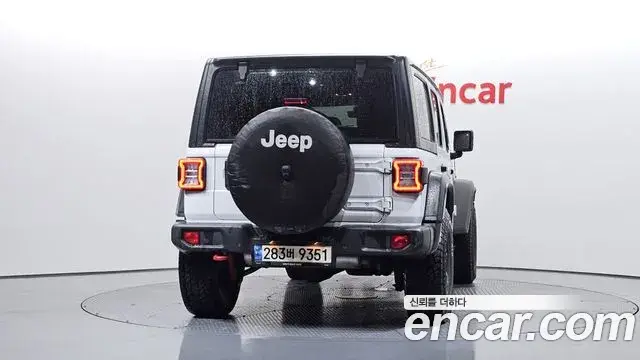 Jeep Wrangler 2021 — Photo 4/20