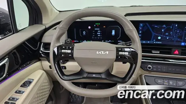 Kia Carnival 2025 — Photo 13/20
