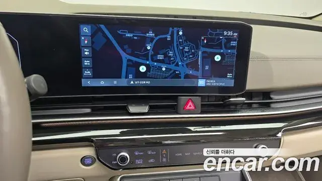Kia Carnival 2025 — Photo 15/20