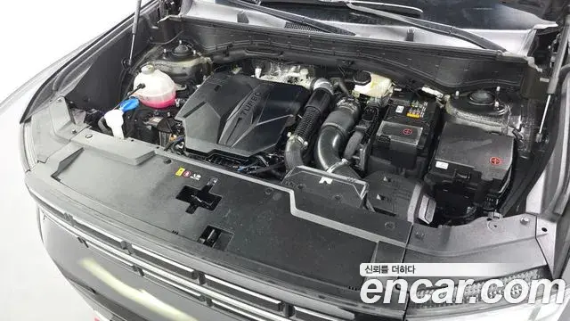 Hyundai Santa Fe 2023 — Photo 6/20