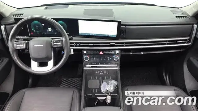 Hyundai Santa Fe 2023 — Photo 7/20