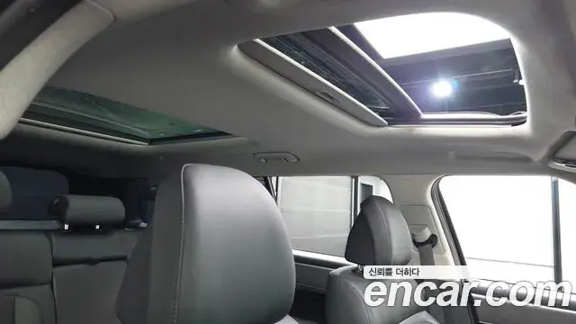 Hyundai Santa Fe 2023 — Photo 17/20