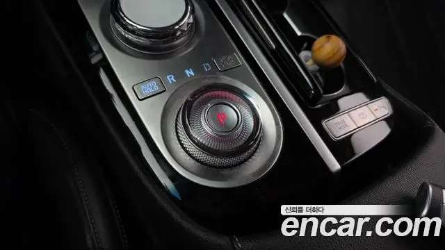 Genesis Electrified G80 2023 — Photo 7/20