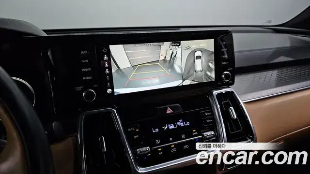 Kia Sorento 2022 — Photo 17/20