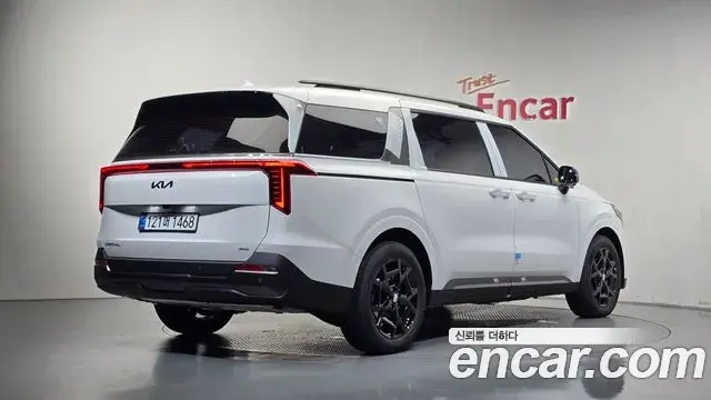Kia Carnival 2026 — Photo 2/20