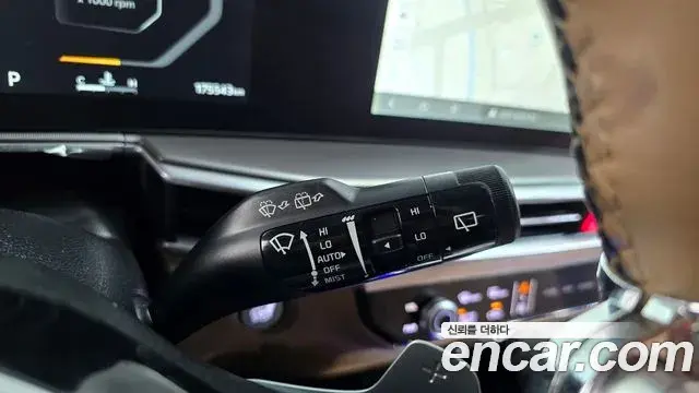 Kia Sorento 2023 — Photo 20/20