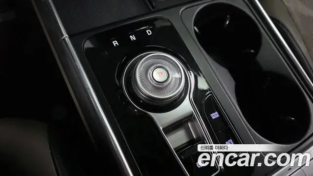 Kia Carnival 2024 — Photo 9/20