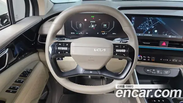 Kia Carnival 2025 — Photo 14/20
