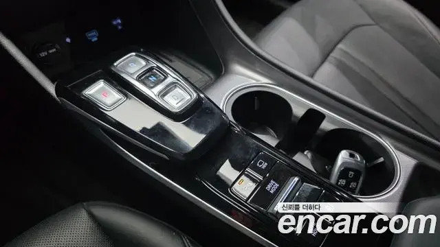Hyundai Sonata 2022 — Şəkil 9/20