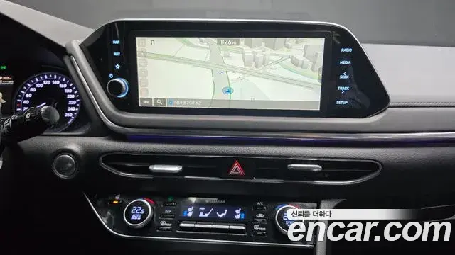 Hyundai Sonata 2022 — Şəkil 15/20