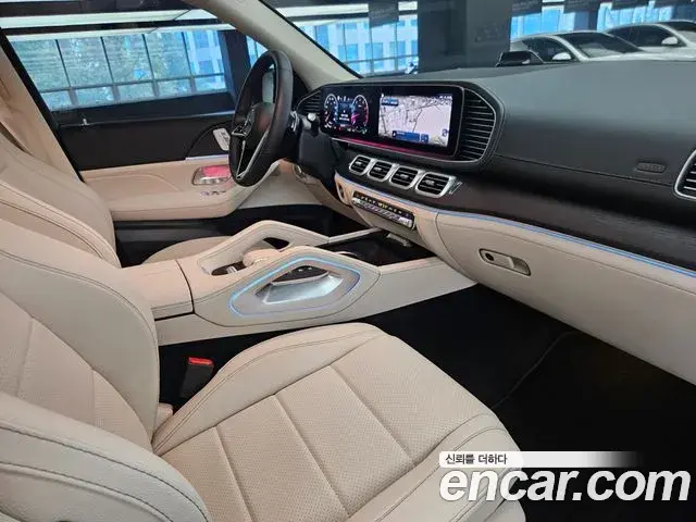 Mercedes-Benz GLE-Class 2026 — Photo 11/20