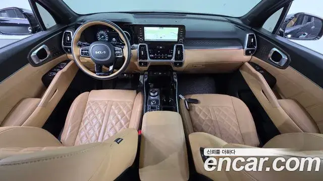 Kia Sorento 2023 — Photo 7/20