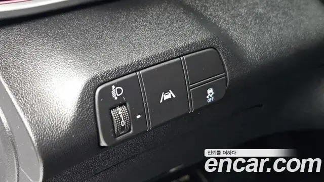 Hyundai Avante 2020 — Фото 13/20