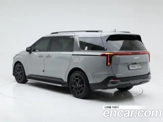 Kia Carnival 2024 — Photo 3/20