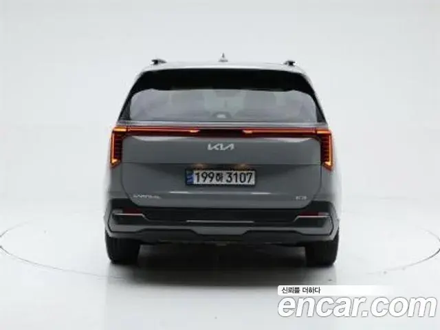 Kia Carnival 2024 — Photo 4/20